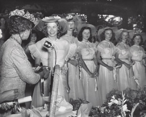 YEARS OF TRADITION The Hockaday Class of 1946 stands tall as they receive their diplomas. Photo provided by Emily Embry