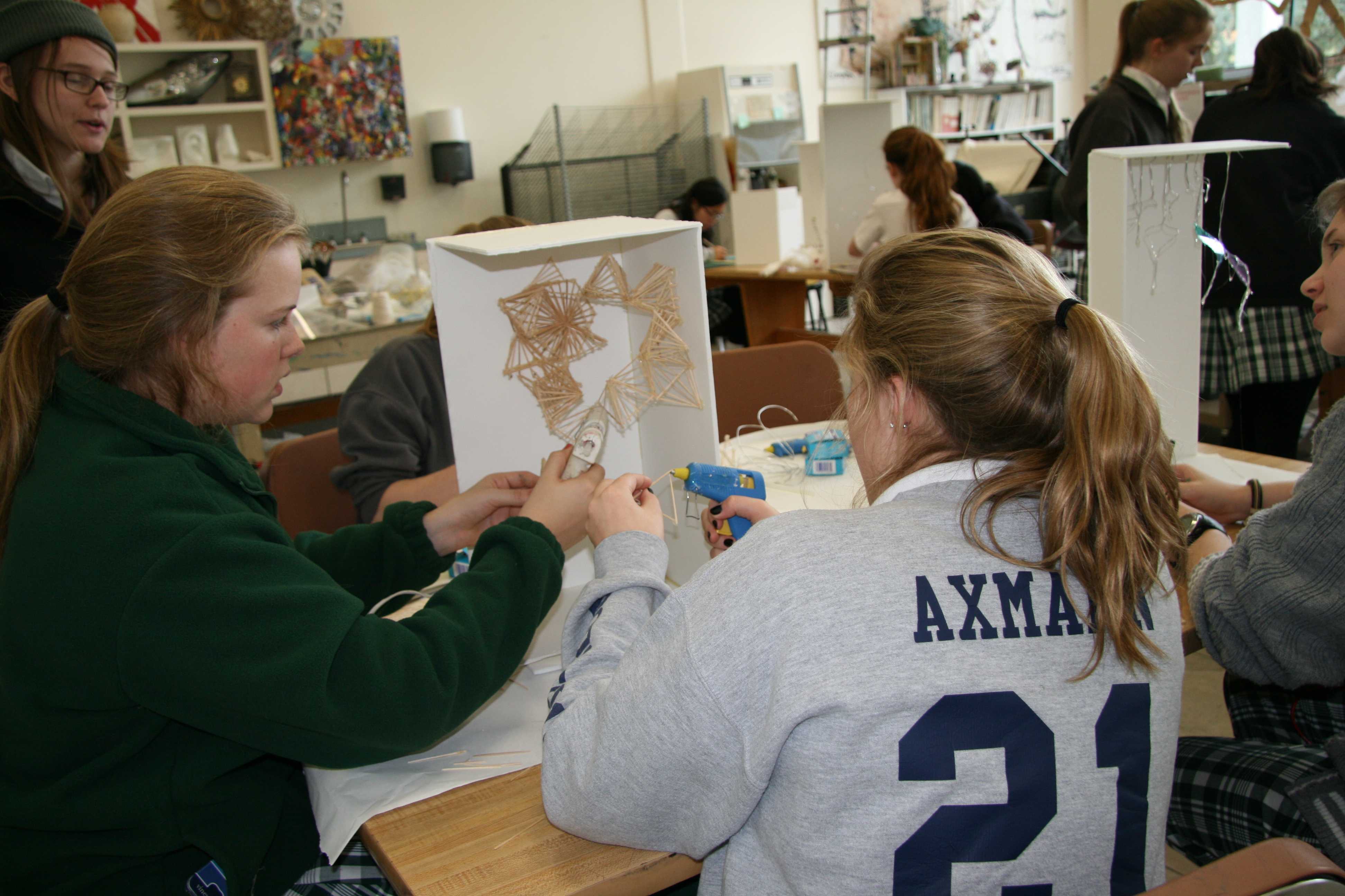 Art students of the Class of 2014 worked in groups creating their models.