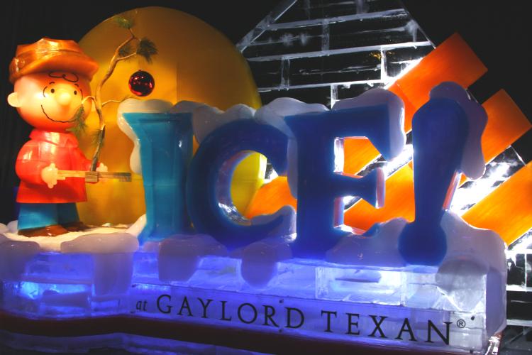 ICE! at the Gaylord Texan Features A Charlie Brown Christmas 